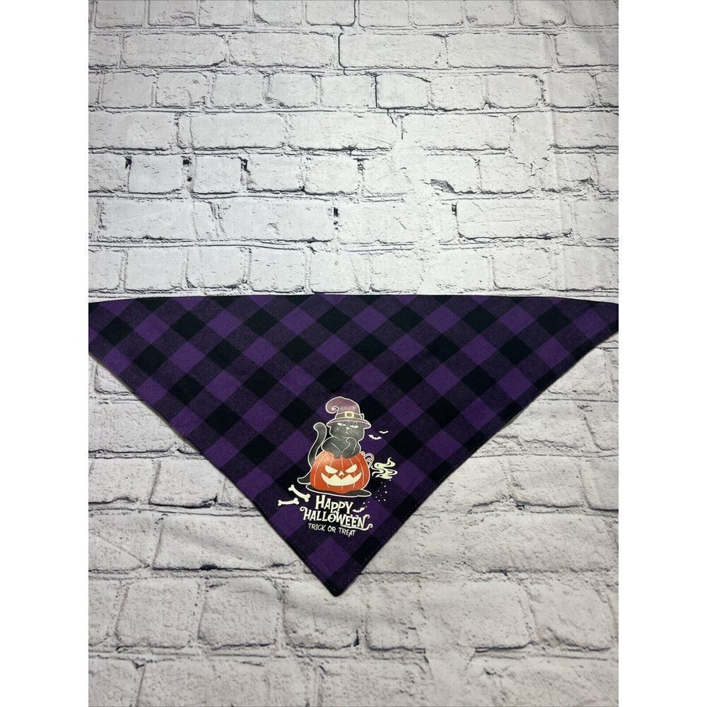 Trick Or Treat Black Cat Flannel Purple Black‎ Buffalo Plaid Dog Bandana 26”x17” - Picture 2 of 3
